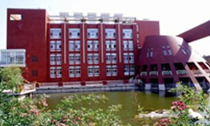 ɽ����ͨѧԺ